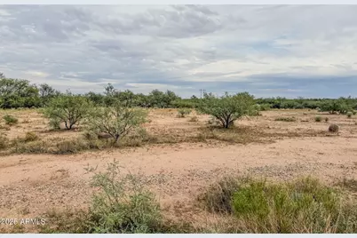 000 Tequila Trail #- 3, Benson, AZ 85602 - Photo 1