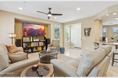 12958 W Fossil Drive, Peoria, AZ 85383 - Photo 6