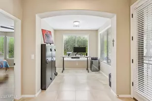 12958 W Fossil Dr, Peoria, AZ 85383 - Photo 16