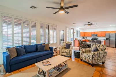 15843 W Apache Street, Goodyear, AZ 85338 - Photo 10