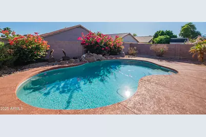 15843 W Apache Street, Goodyear, AZ 85338 - Photo 4