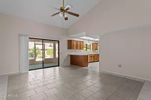 14720 W Buttonwood Dr, Sun City West, AZ 85375 - Photo 10