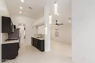 16242 W Caribbean Ln, Surprise, AZ 85379 - Photo 12