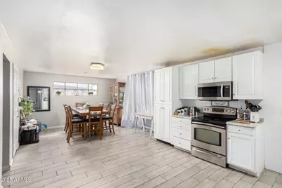 12814 N 29th Drive, Phoenix, AZ 85029 - Photo 6