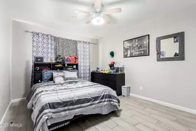 12814 N 29th Drive, Phoenix, AZ 85029 - Photo 16