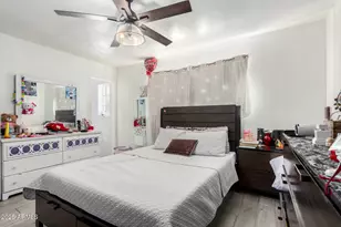 12814 N 29th Dr, Phoenix, AZ 85029 - Photo 14