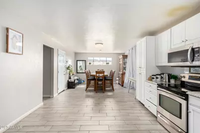 12814 N 29th Drive, Phoenix, AZ 85029 - Photo 12