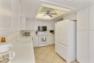 663 S Saguaro Way, Mesa, AZ 85208 - Photo 4