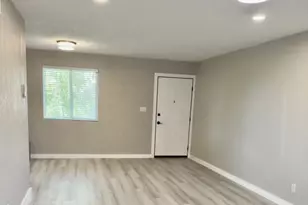 7625 E Camelback Rd, Scottsdale, AZ 85251 - Photo 6