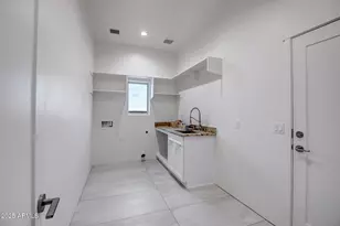 27543 N 255th Ln, Wittmann, AZ 85361 - Photo 14