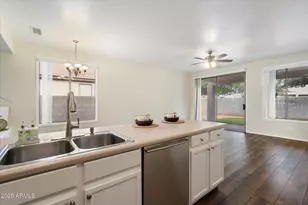 8825 N 65th Dr, Glendale, AZ 85302 - Photo 12