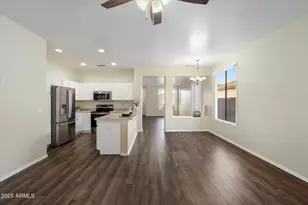 8825 N 65th Dr, Glendale, AZ 85302 - Photo 10