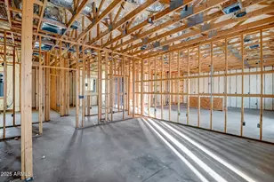 27540 N 255th Ln, Wittmann, AZ 85361 - Photo 14