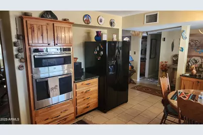 82 E Kayetan Drive, Sierra Vista, AZ 85635 - Photo 6