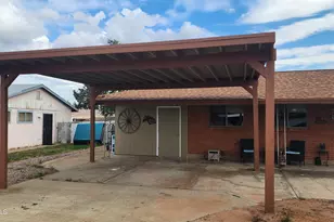 82 E Kayetan Dr, Sierra Vista, AZ 85635 - Photo 2