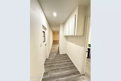 8595 N 71st Avenue #111, Glendale, AZ 85301 - Photo 4