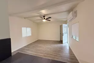 8595 N 71st Ave, Glendale, AZ 85301 - Photo 8