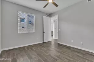250 W Queen Creek Rd, Chandler, AZ 85248 - Photo 32