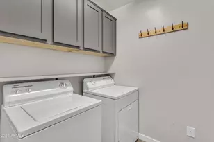 250 W Queen Creek Rd, Chandler, AZ 85248 - Photo 34