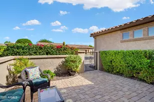 12857 W Quail Track Dr, Peoria, AZ 85383 - Photo 4