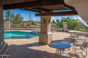 7557 N Dreamy Draw Dr, Phoenix, AZ 85020 - Photo 26