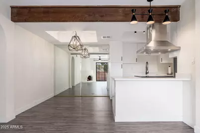 7557 N Dreamy Draw Drive #219, Phoenix, AZ 85020 - Photo 6