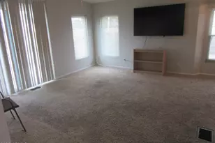 6412 S Oakmont Dr, Chandler, AZ 85249 - Photo 6