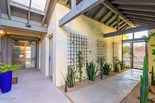 5822 N Scottsdale Rd, Paradise Valley, AZ 85253 - Photo 2