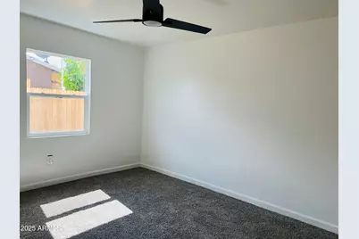 5242 S 11th Avenue, Phoenix, AZ 85041 - Photo 10