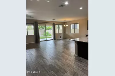 18728 N 51st Drive, Glendale, AZ 85308 - Photo 2