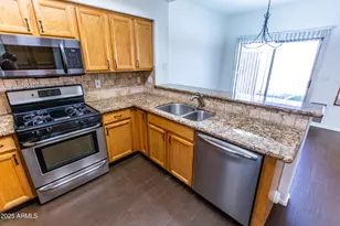 4954 W Jeremy Dr, Glendale, AZ 85308 - Photo 10