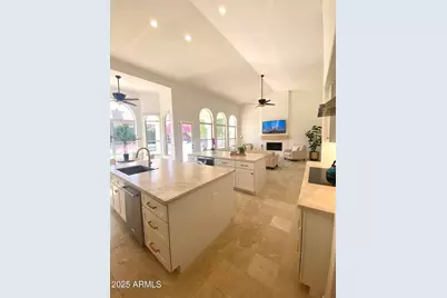 4551 E Cochise Road, Phoenix, AZ 85028 - Photo 8