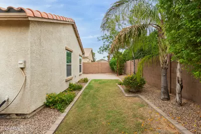 2215 E Everglade Lane, Gilbert, AZ 85298 - Photo 38