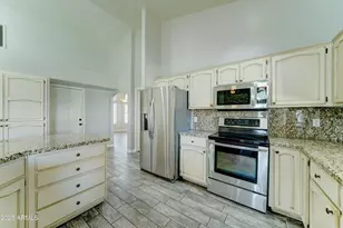 1119 E Southshore Dr, Gilbert, AZ 85234 - Photo 10