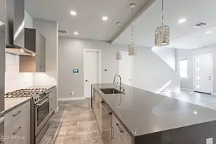 2645 E Osborn Rd, Phoenix, AZ 85016 - Photo 12