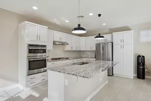 2269 S Osborn Ln, Gilbert, AZ 85295 - Photo 8