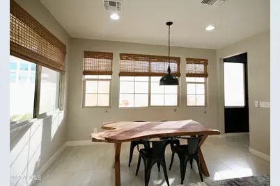 2269 S Osborn Lane, Gilbert, AZ 85295 - Photo 12