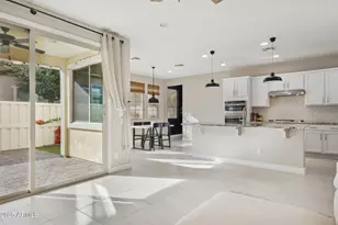 2269 S Osborn Ln, Gilbert, AZ 85295 - Photo 2