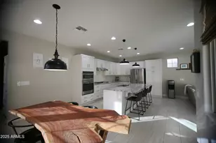 2269 S Osborn Ln, Gilbert, AZ 85295 - Photo 16