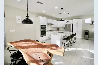 2269 S Osborn Lane, Gilbert, AZ 85295 - Photo 2