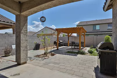 17609 W Medlock Drive, Litchfield Park, AZ 85340 - Photo 4