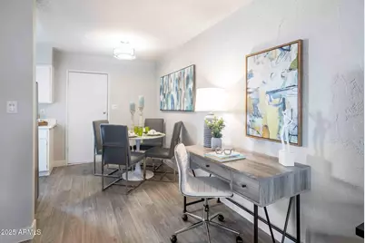 2627 N 45th Avenue #2C, Phoenix, AZ 85035 - Photo 2