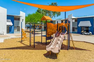 2627 N 45th Ave, Phoenix, AZ 85035 - Photo 24