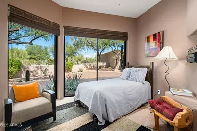 9355 E Via Del Sol Drive, Scottsdale, AZ 85255 - Photo 32