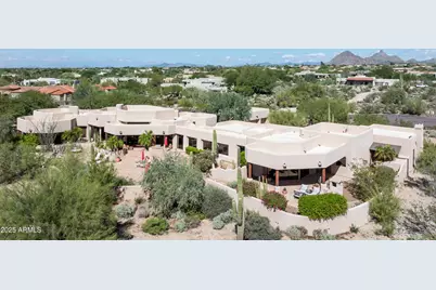 9355 E Via Del Sol Drive, Scottsdale, AZ 85255 - Photo 2