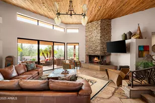 9355 E Via Del Sol Dr, Scottsdale, AZ 85255 - Photo 14