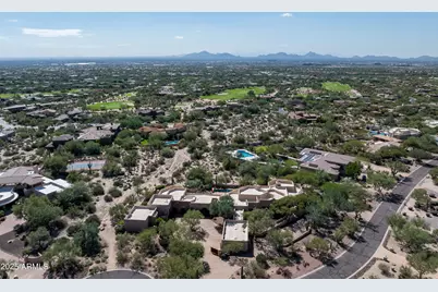9355 E Via Del Sol Drive, Scottsdale, AZ 85255 - Photo 8