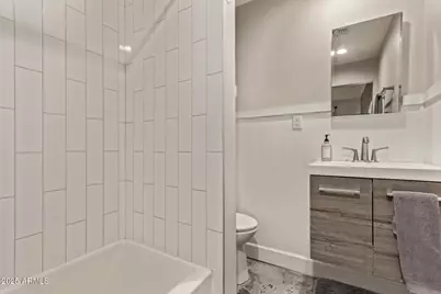 3834 E Shaw Butte Drive, Phoenix, AZ 85028 - Photo 16