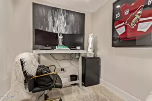 3834 E Shaw Butte Dr, Phoenix, AZ 85028 - Photo 24