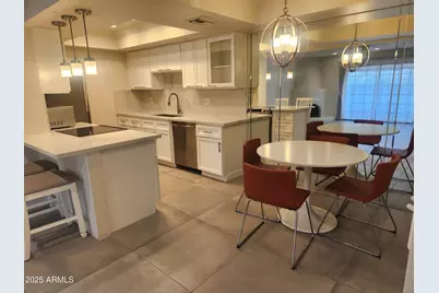 7557 N Dreamy Draw Drive #156, Phoenix, AZ 85020 - Photo 1